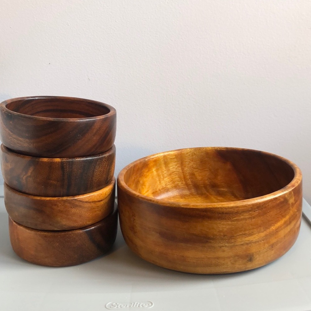 Large & Small Wood Bowl Set